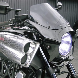 ★　YAMAHA　V-MAXのフロントマスクをカスタム♪　★